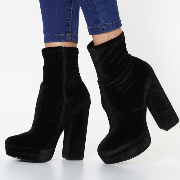 Steve Madden Shoes - Steve Madden Platform Boots